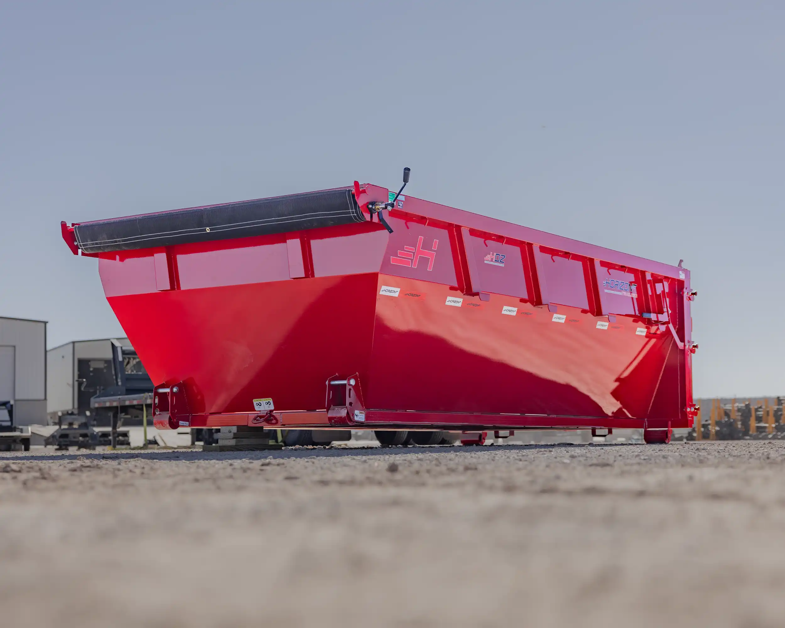 horizon trailers img